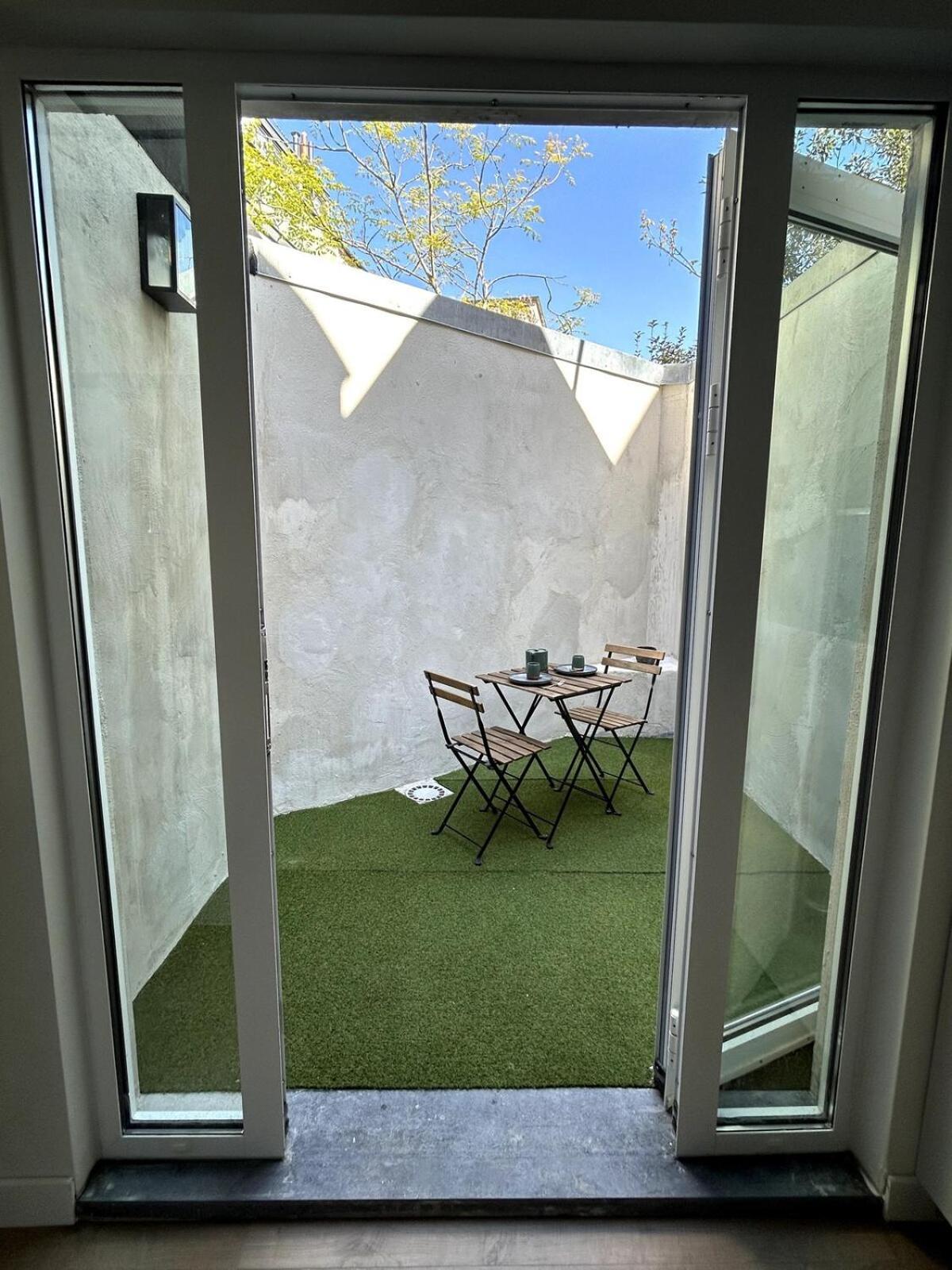 Spacious Townhouse In Vakantiehuis