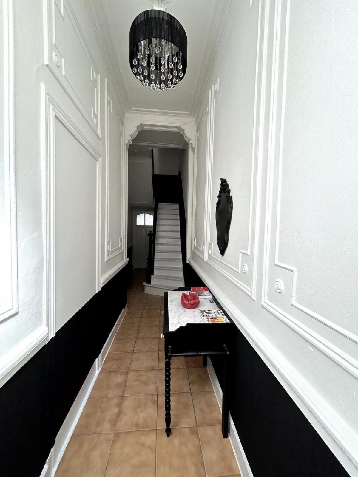 Spacious Townhouse In * Antwerpen